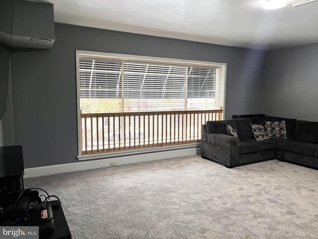 Photo - 27 N Hanover St