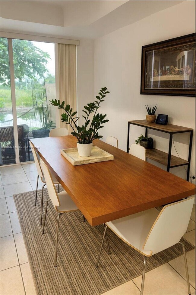 Photo - 1002 SW 144th Ave