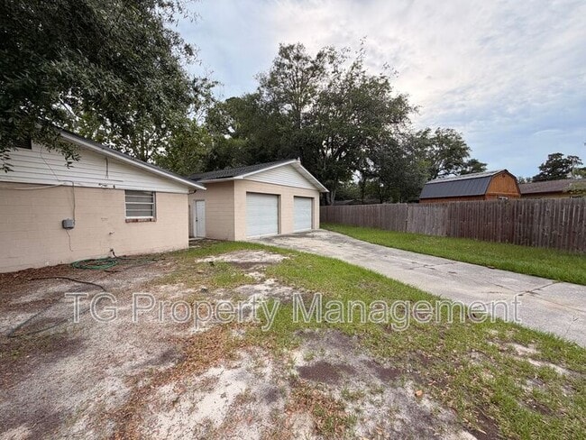 Photo - 11032 Bluehill Dr