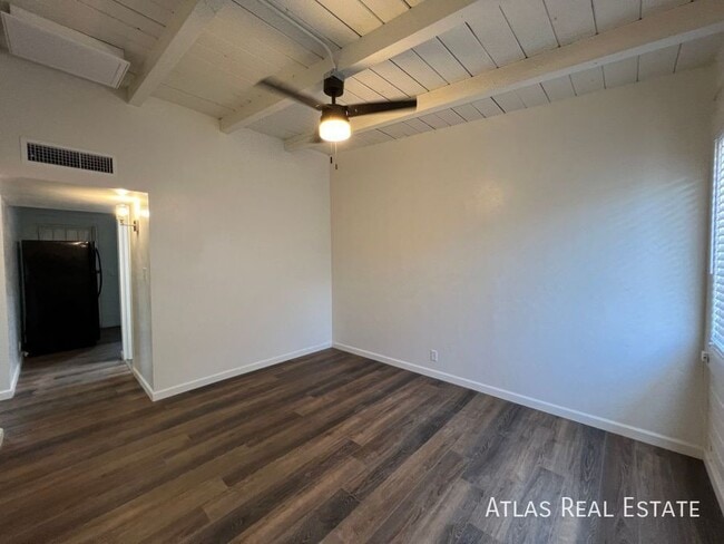 Photo - 26 E Glenn St Unidad 26