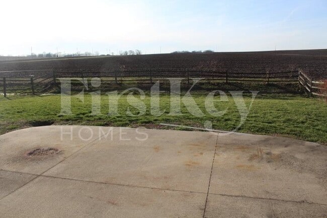 Photo - 10 S Burkhart Dr