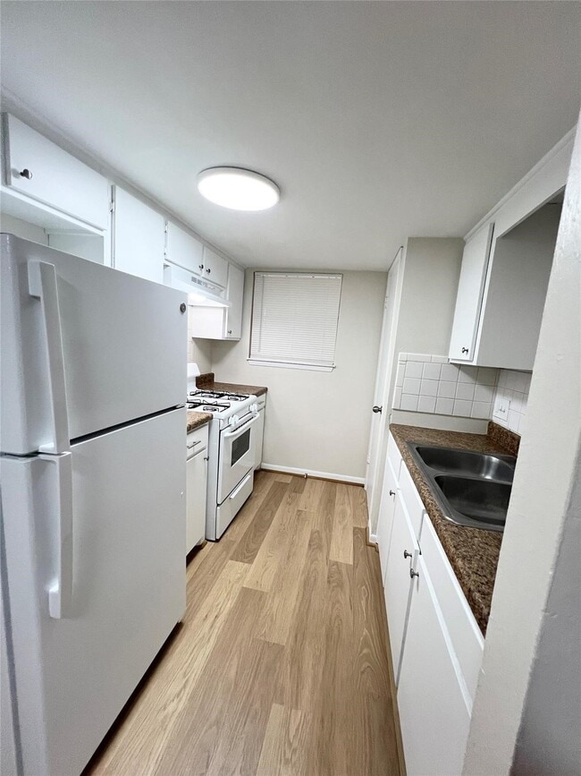 Photo - 2400 5th St Unit 25