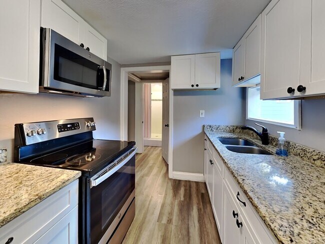 Photo - 1208 Francis Ave