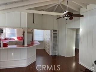 Building Photo - 435 Heliotrope Ave Rental