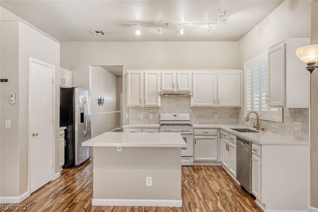 Photo - 5228 Boca Del Mar St