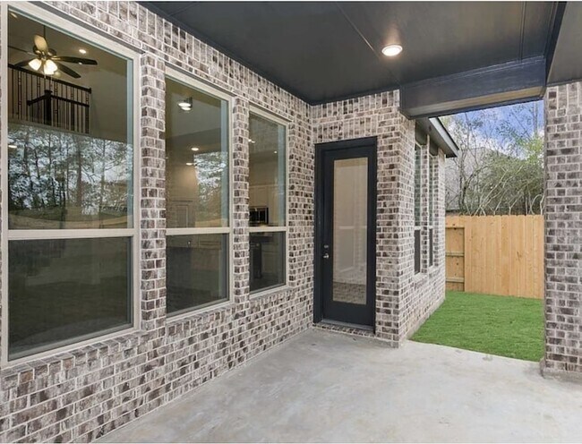 Photo - 17111 Crimson Crest Dr