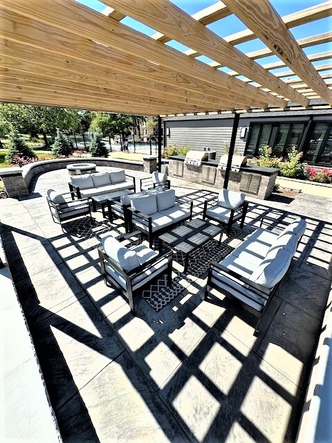 Grilling & Fire Pit Area