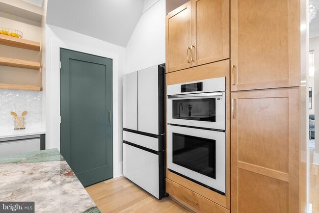 Photo - 1616 Kilbourne Pl NW