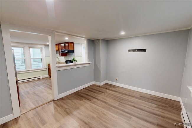 Photo - 118 Pries Ave