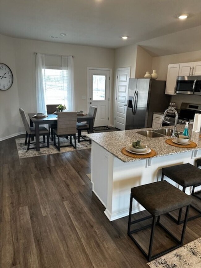 Photo - Newer 3-bedroom 2 bath home