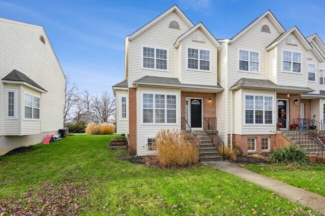 52 Schenck Ave