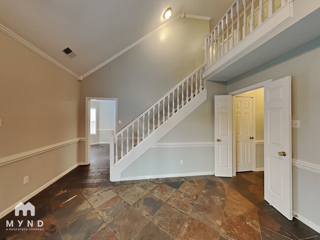 Photo - 8233 Trinity Rd