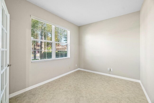 Photo - 10636 Ivanhoe Ln