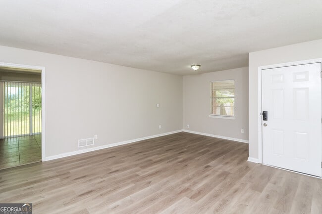 Photo - 3974 Wedgewood Ln