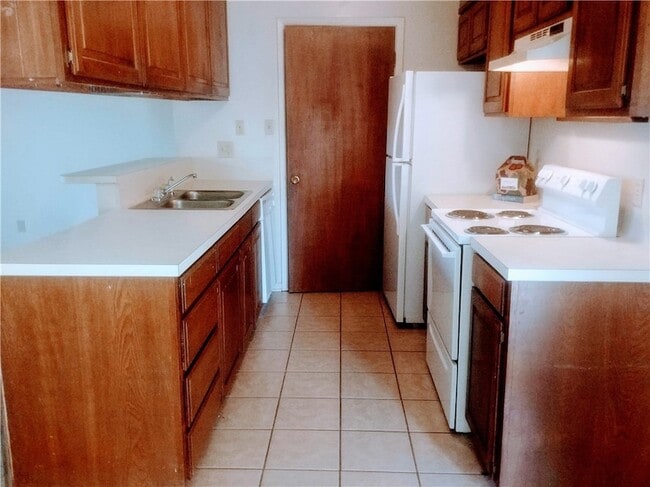 Photo - 2303 San Pedro Dr