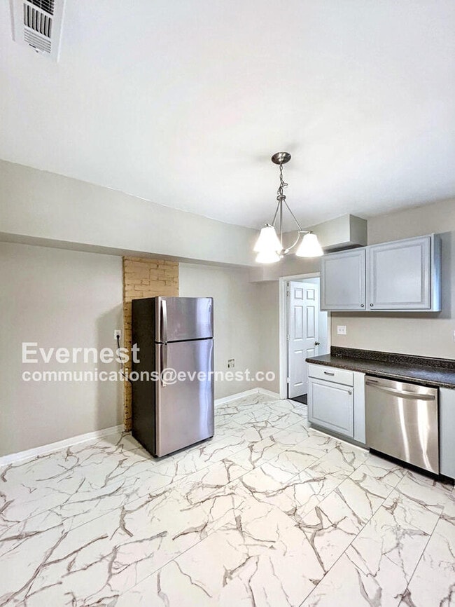 Photo - 3405 S Street