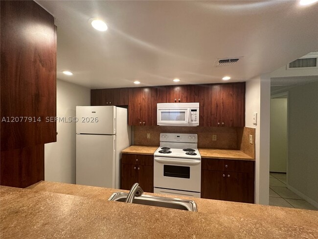 8418 Coral Lake Way Unit 8418