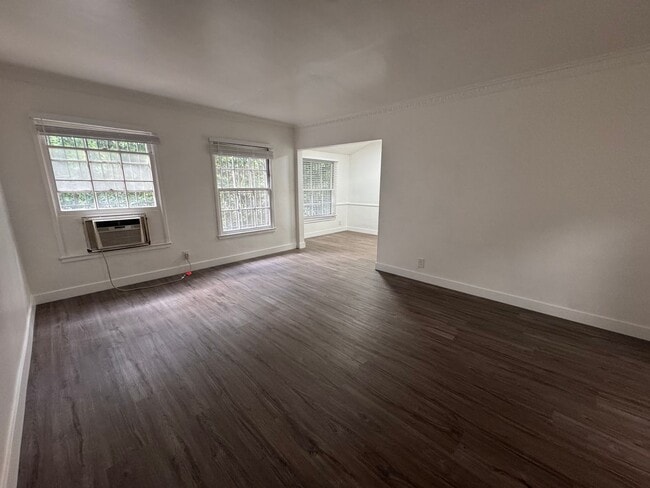 Photo - 8575 Holloway Dr Unit 8577 #4