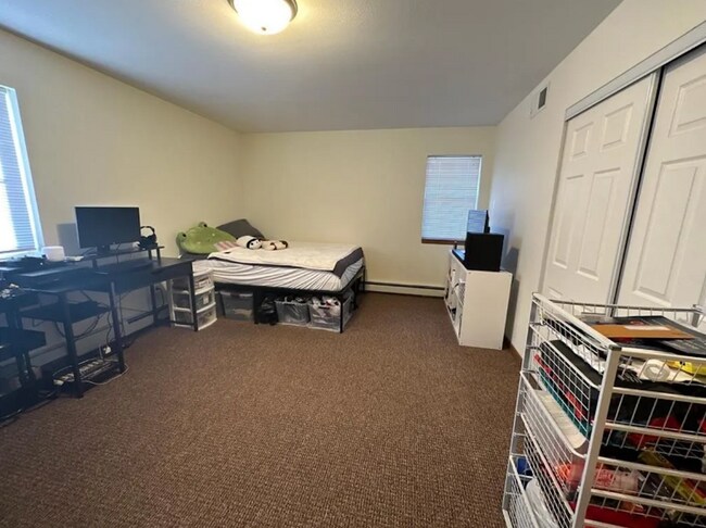 Photo - 516 6th St S Unidad #3