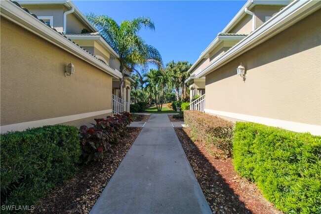 3435 Laurelgreens Ln S Unit 201