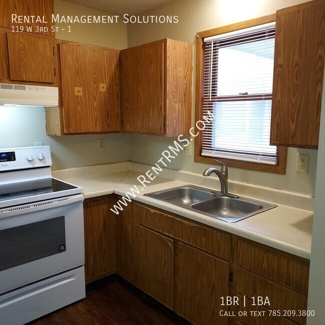 Photo - 119 W 3rd St