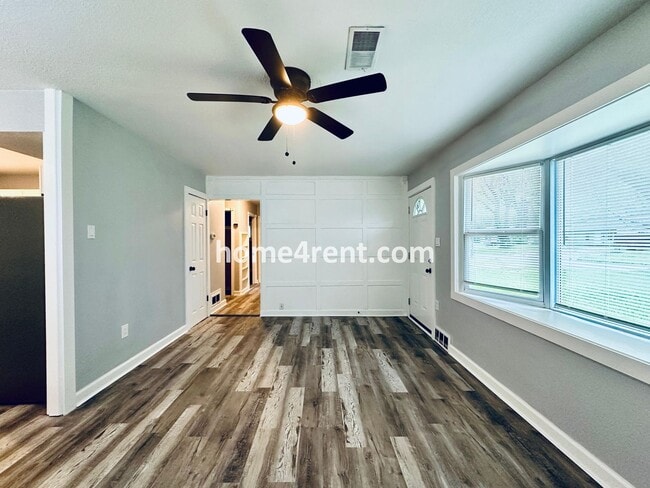 Photo - Lovely Three Bedroom Home in KCMO and an Updated Kitchen  w/ Granite and SS Appliances, including...