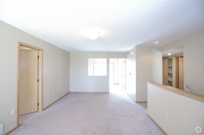 Photo - Hickory Hills Residences
