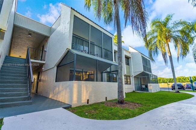 Building Photo - 7929 SW 104th St Unit 111E