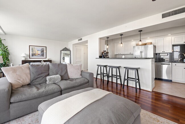 Photo - 6301 Stevenson Ave Unit 1417