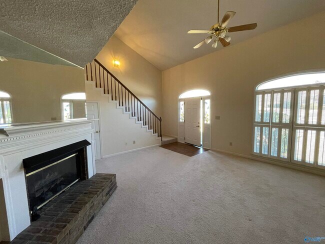 Photo - 234 W Lake Cir