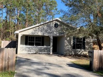 front, more to follow... - 6222 W Lamar St