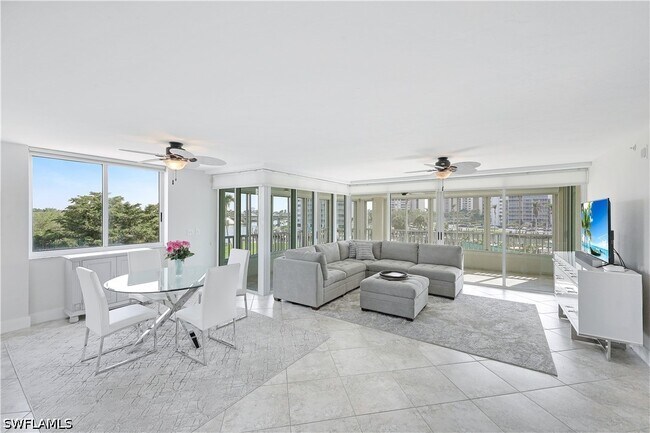 25 Bluebill Ave Unit A201