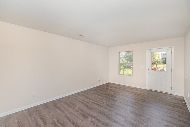 Howell Management Florence Townhomes