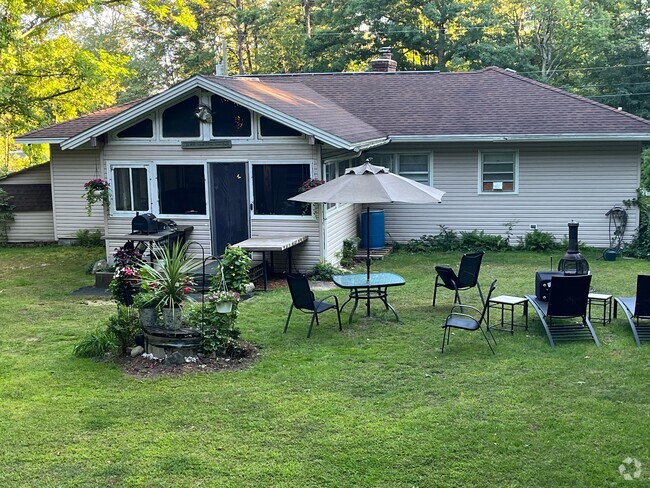 Building Photo - 21 Prescott Heights Rd Rental