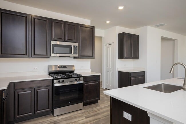 Photo - 6052 E 116th Pl