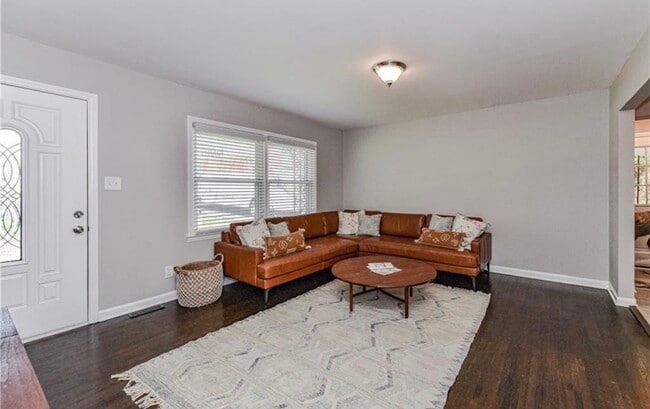 Photo - 4201 Seaforth Dr