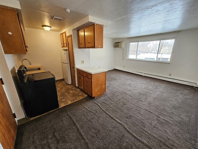 Photo - 15108 Euclid Ave Rental