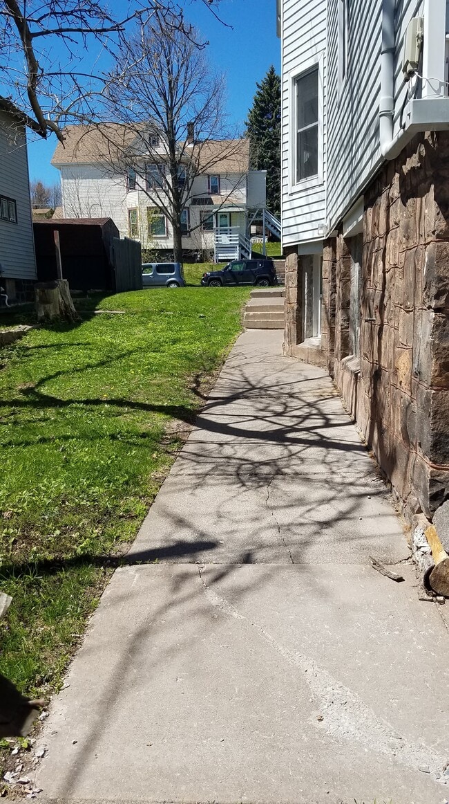 Photo - 2328 1/2 W 6th St