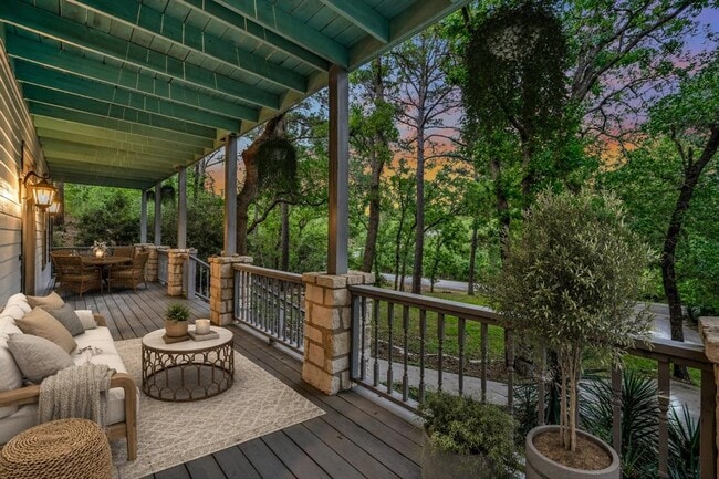 Photo - 104 Upolu Ct