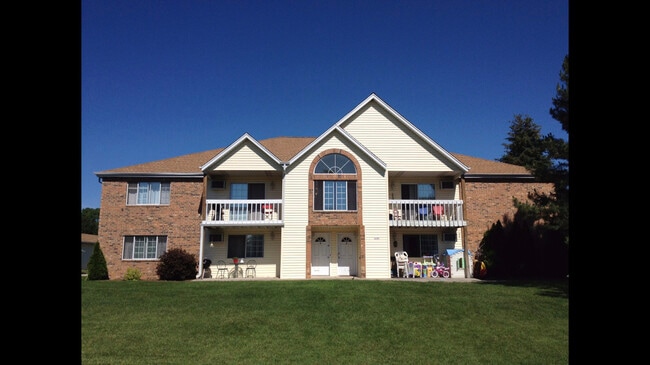 Building Photo - 2080 Emery Ct Unit 6