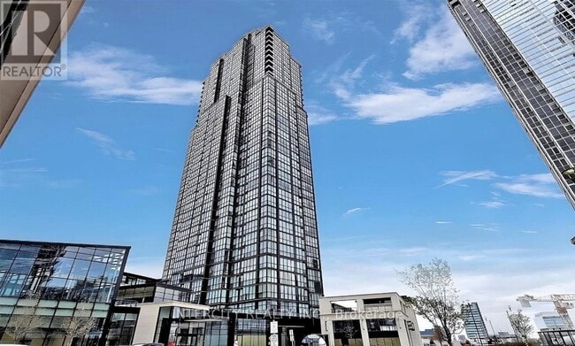 Photo - 2908 Hwy 7 Unité 2407