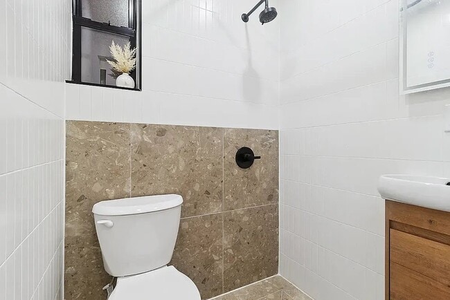 Photo - 176 Rivington St Unit 1C