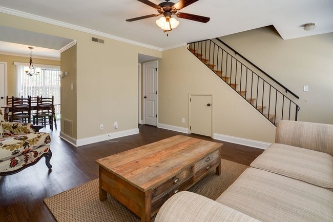 Photo - Summerville Campus Apartments-Student Housing