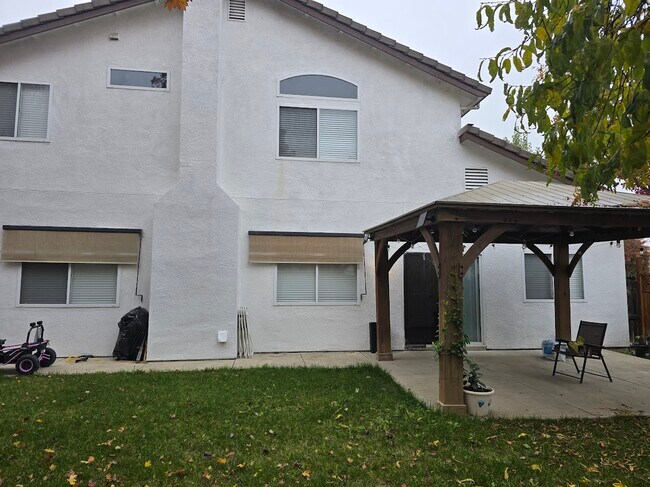 Photo - 1176 Junction Dr