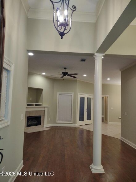 Photo - 446 Ash Tree Ln