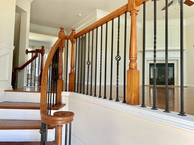 Photo - 1707 Wehunt Ln