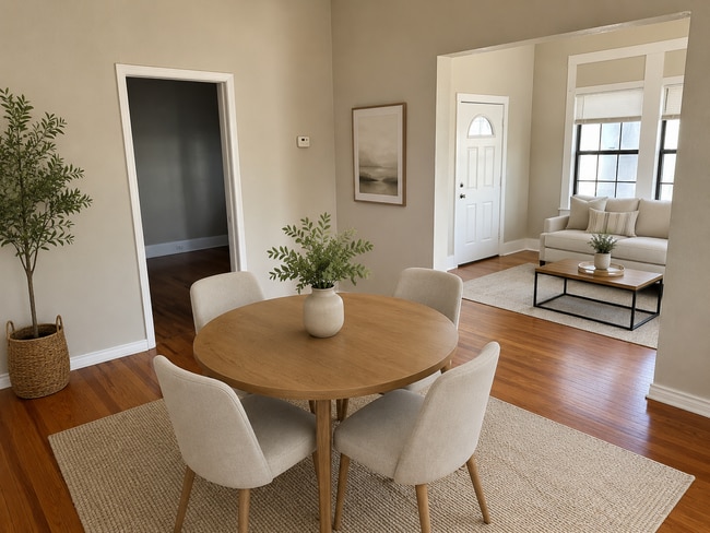 Photo - 255 Linares St