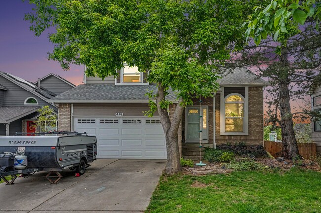Building Photo - 448 Somerset Dr