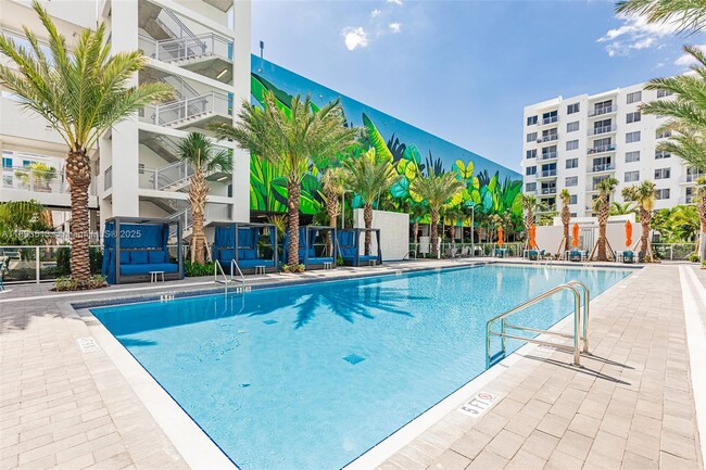 Building Photo - 120 N Compass Way Unit 613