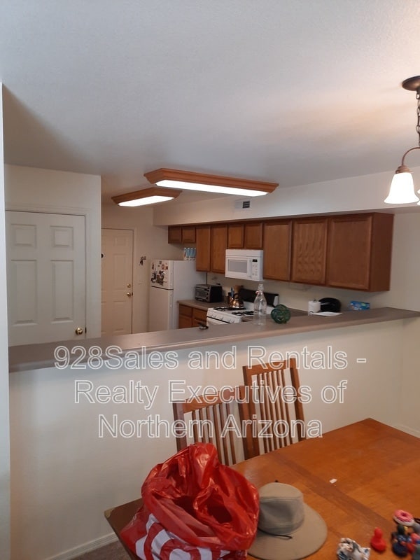 Photo - 1116 W Overland Pass Dr